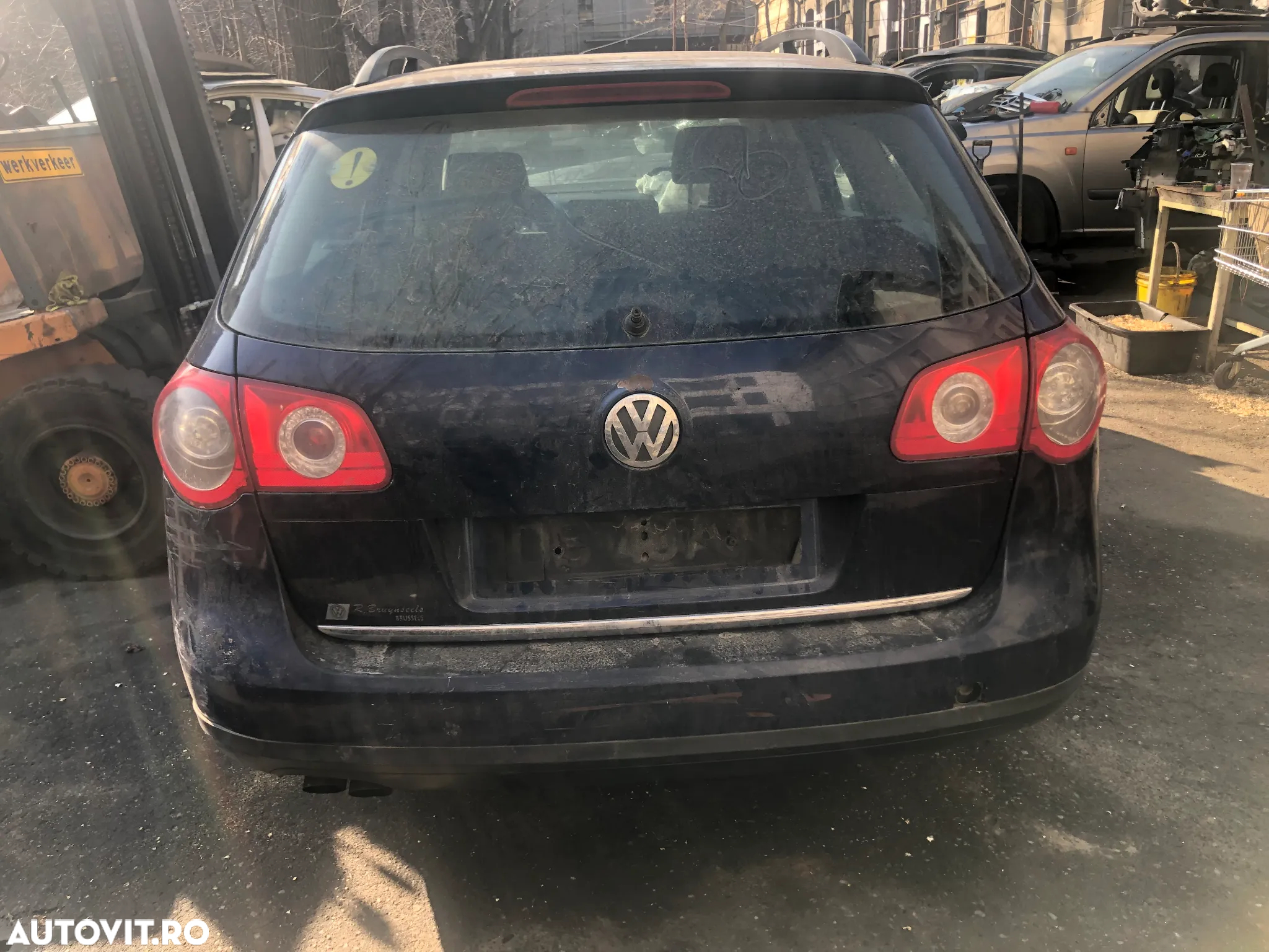 Dezmembrez VW Volkswagen Passat B6 break albastru 2.0 diesel BMA 2006 - 6
