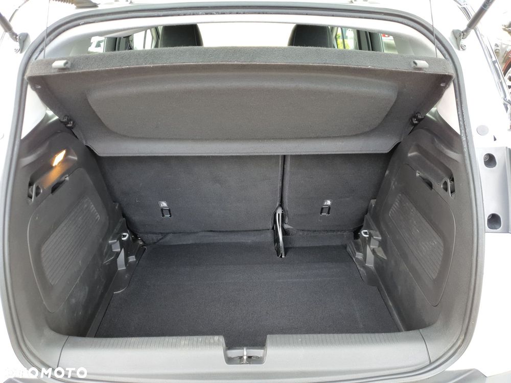 Opel Crossland X 1.2 T 120 Lat S&S - 23