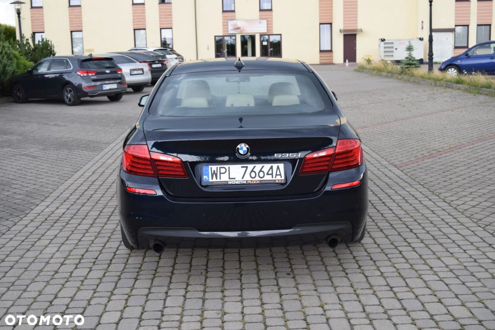 BMW Seria 5 535i Sport-Aut - 3