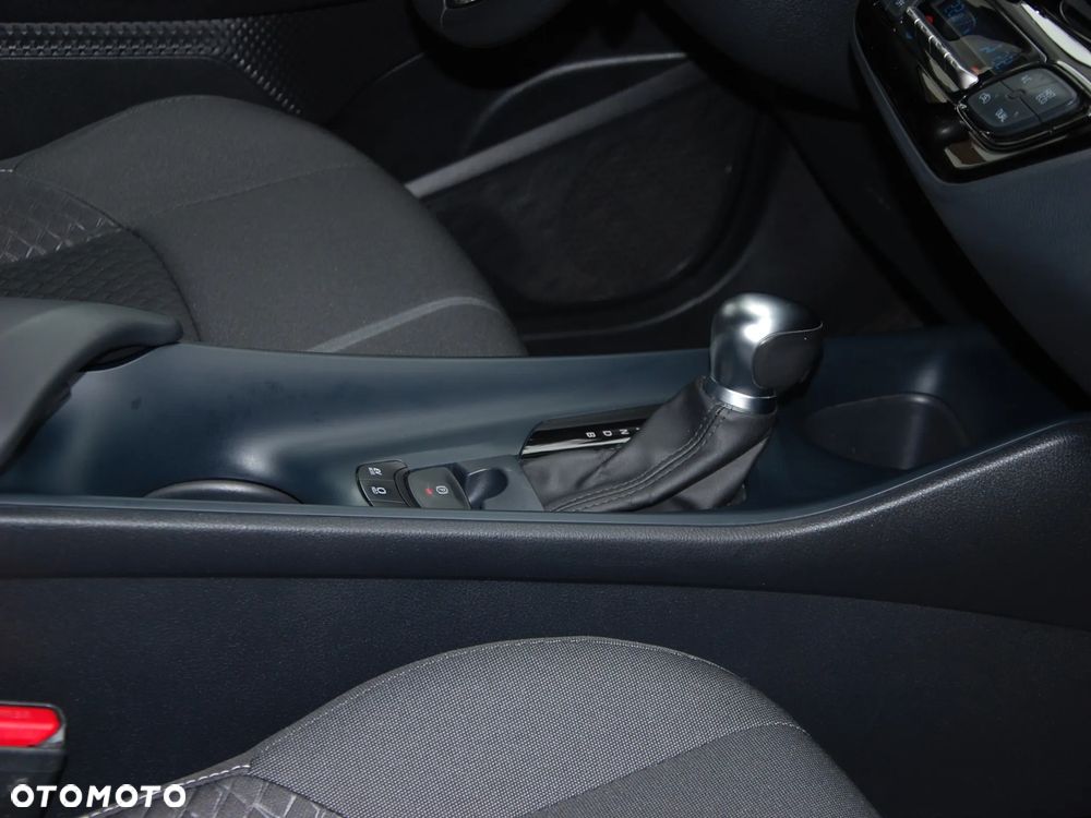 Toyota C-HR 1.8 Hybrid Comfort - 17