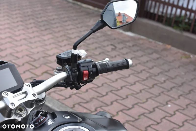 Honda CB - 30