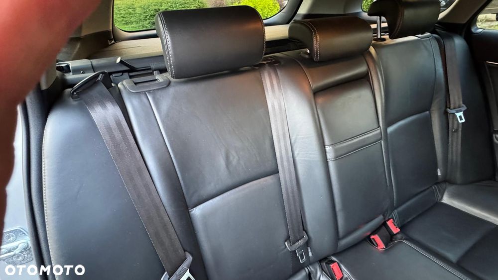 Toyota Avensis 2.0 Prestige MS - 20