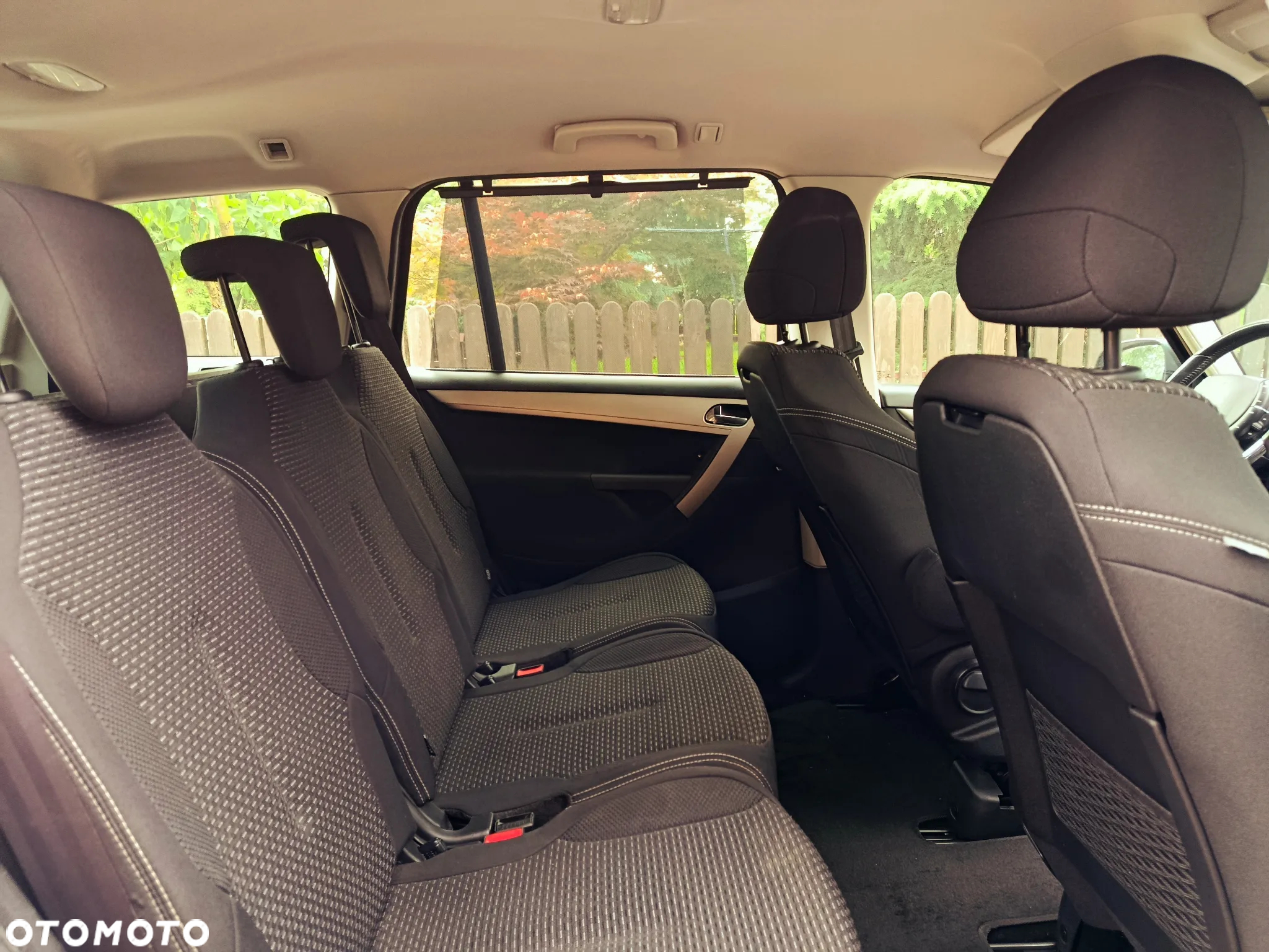 Citroën C4 Grand Picasso 2.0 HDi FAP EGS6 (7-Sitzer) Exclusive - 8