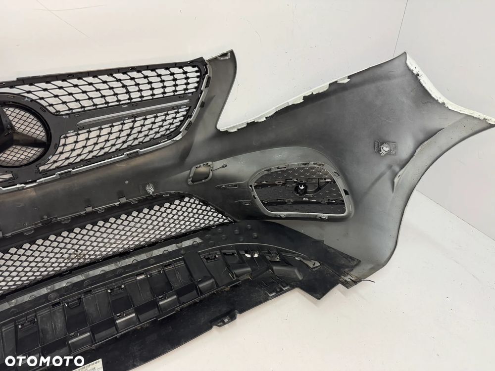 ZDERZAK PRZEDNI MERCEDES V KLASA W447 AMG - 4