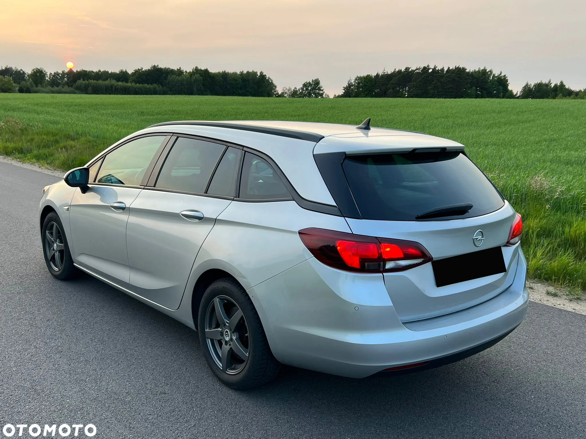 Opel Astra IV 1.6 CDTI Sport - 5