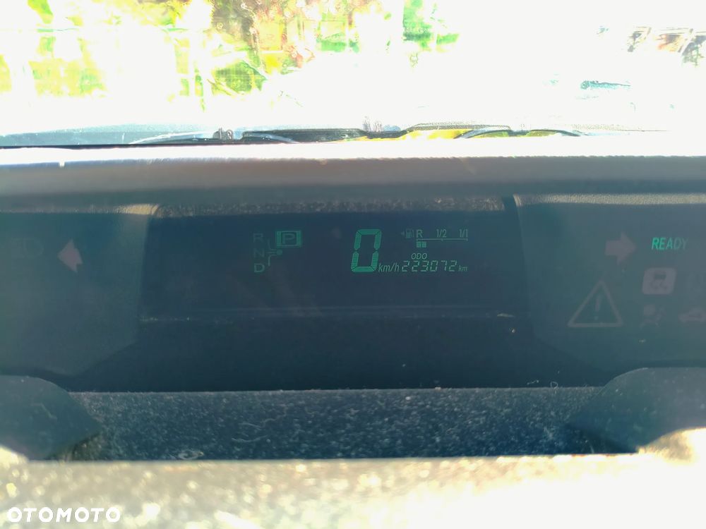 Toyota Prius - 11