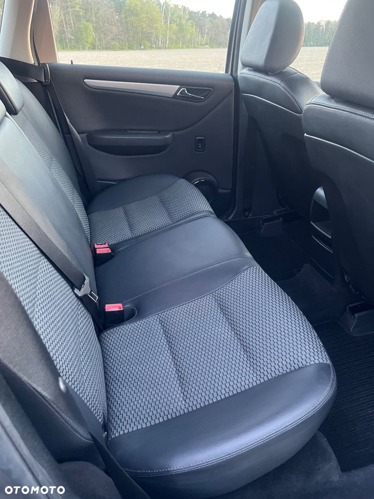 Mercedes-Benz Klasa B 180 CDI Autotronic - 10