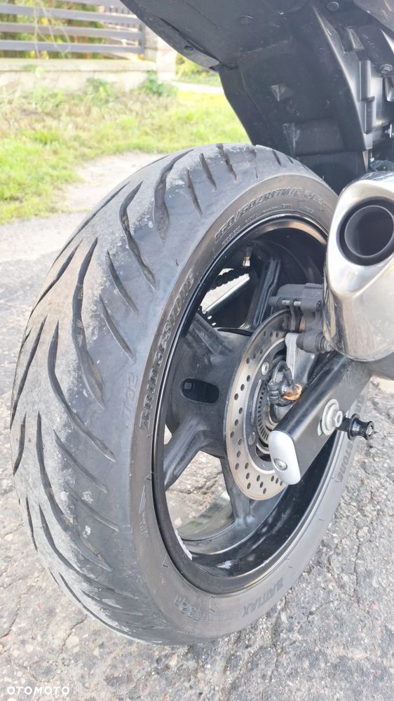 Suzuki SV - 29