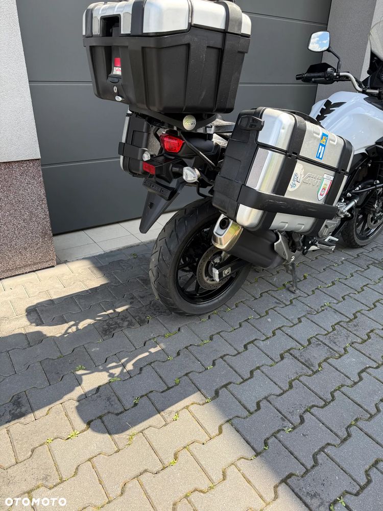 Suzuki V-STROM - 19