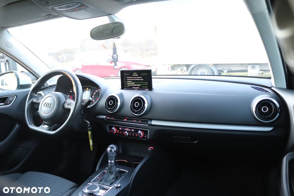 Audi A3 Sportback 2.0 TDI S tronic sport - 26