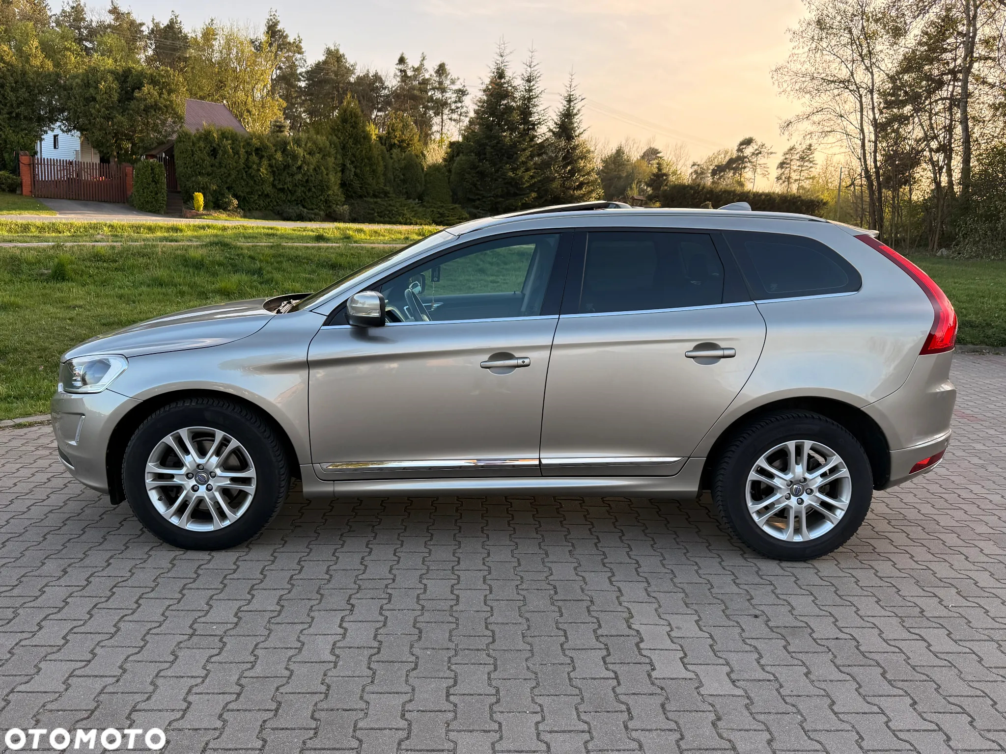 Volvo XC 60 D4 Drive-E Summum - 25