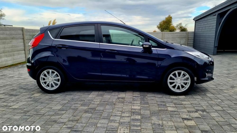 Ford Fiesta - 10