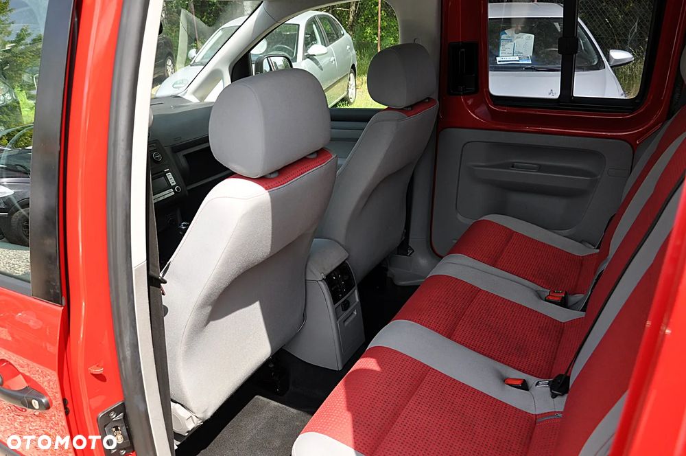 Volkswagen Caddy 1.6 Life Team (7-Si.) - 26