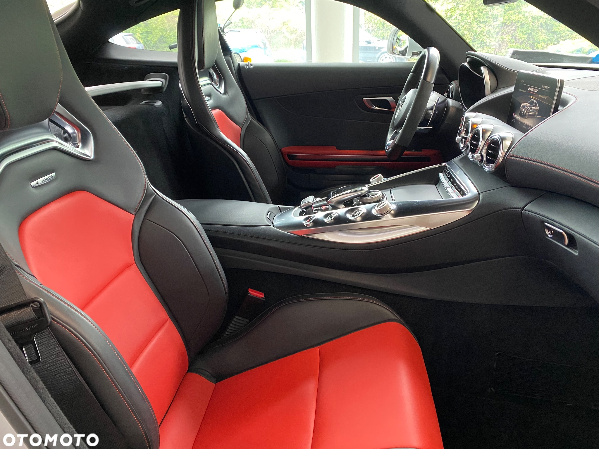 Mercedes-Benz AMG GT Standard - 33
