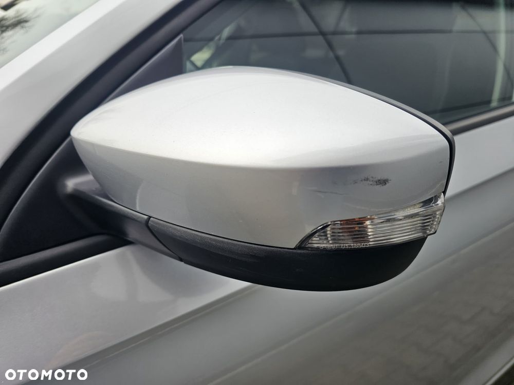 Skoda RAPID 1.0 TSI Ambition - 17