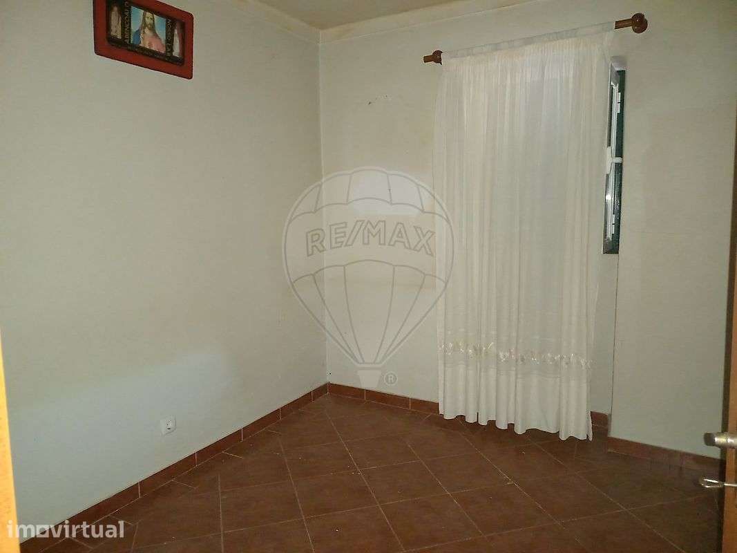 Moradia T3 para venda - Grande imagem: 2/13