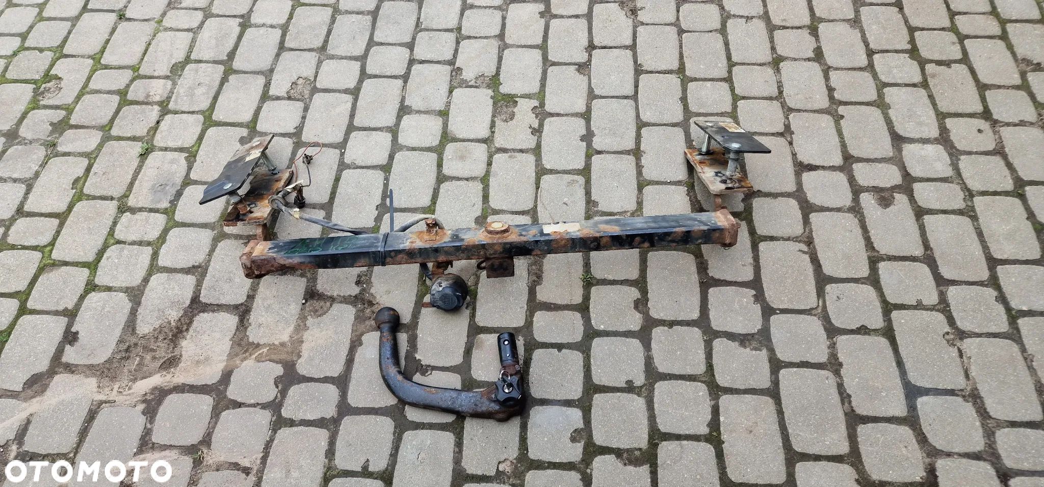 HAK HOLOWNICZY OPEL ASTRA H HB Oris Wypinany - 1