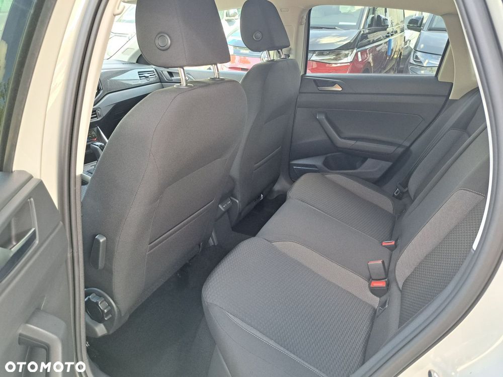 Volkswagen Polo 1.0 TSI Life DSG - 12