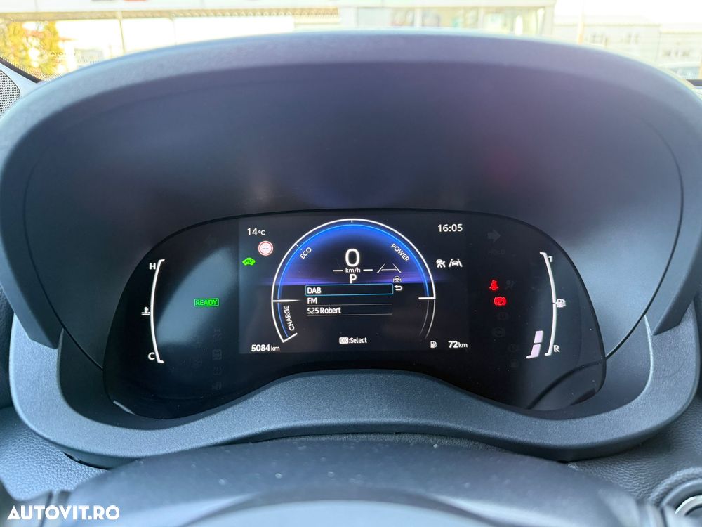 Toyota Yaris Cross 1.5 VVT-i HSD 4x2 Dynamic - 28