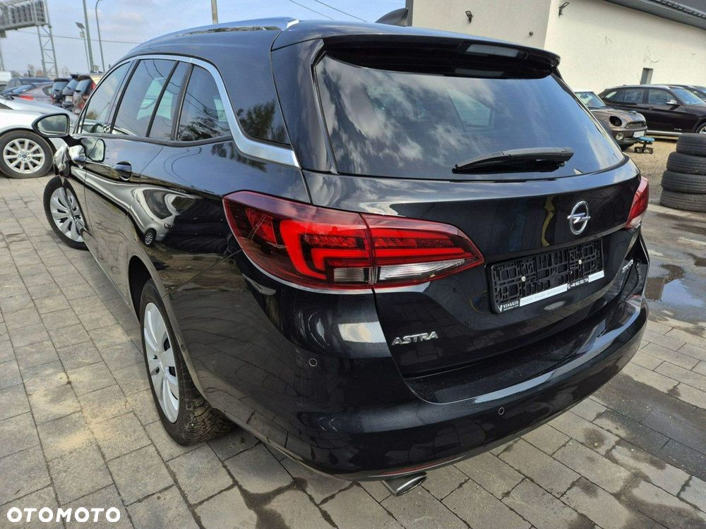 Opel Astra - 3