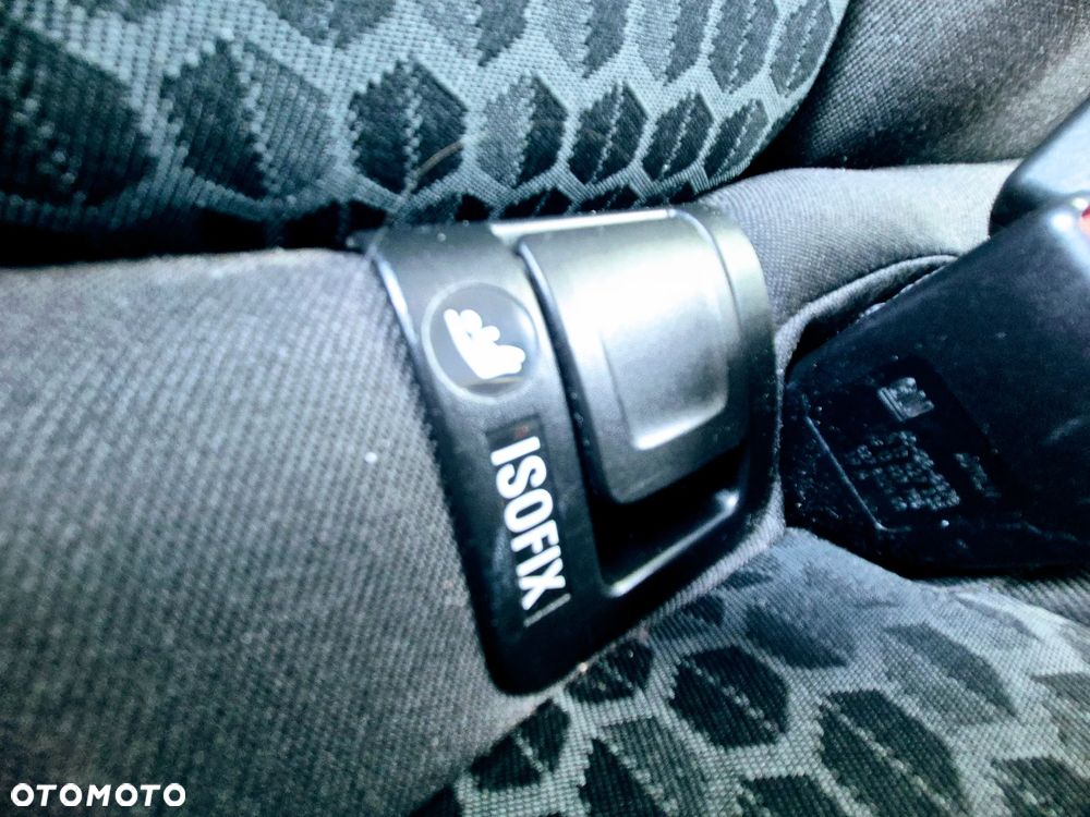 Opel Corsa 1.4 16V Innovation - 12