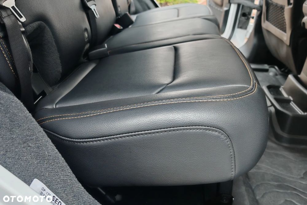 Jeep Wrangler Unlimited GME 2.0 Turbo Sahara - 21