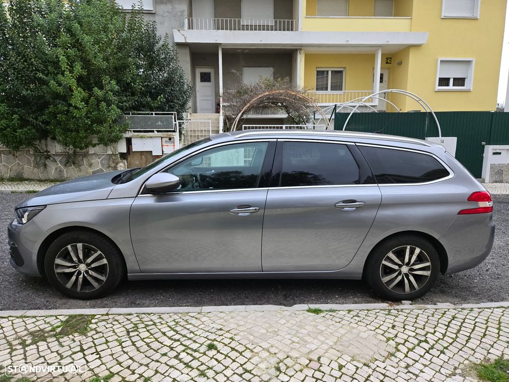 Peugeot 308 SW PureTech 130 GPF EAT8 Stop & Start Allure - 11