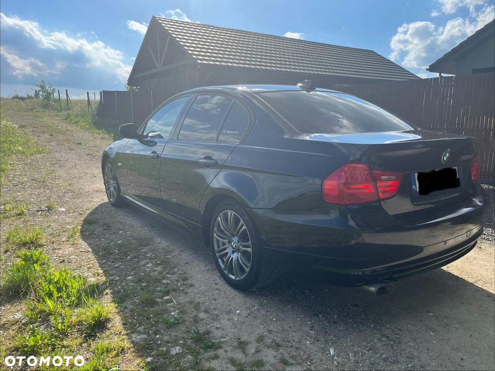 BMW Seria 3 320d DPF - 4