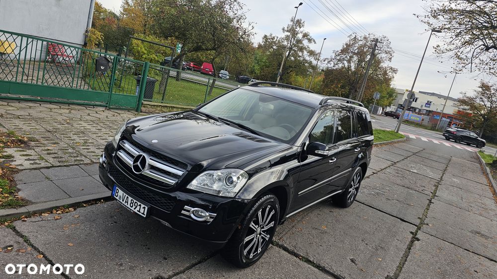 Mercedes-Benz Gl