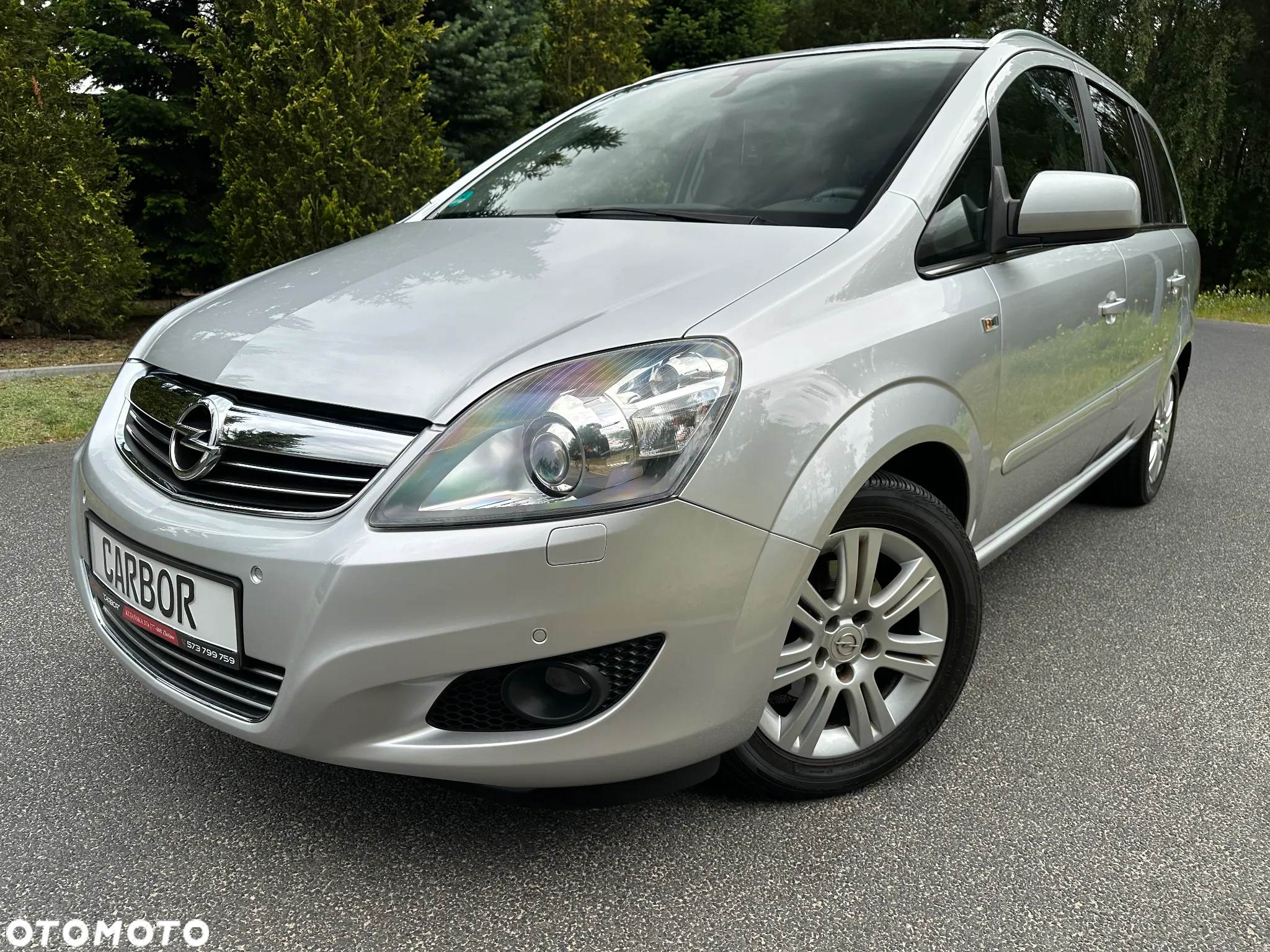 Opel Zafira 1.8 Cosmo - 9