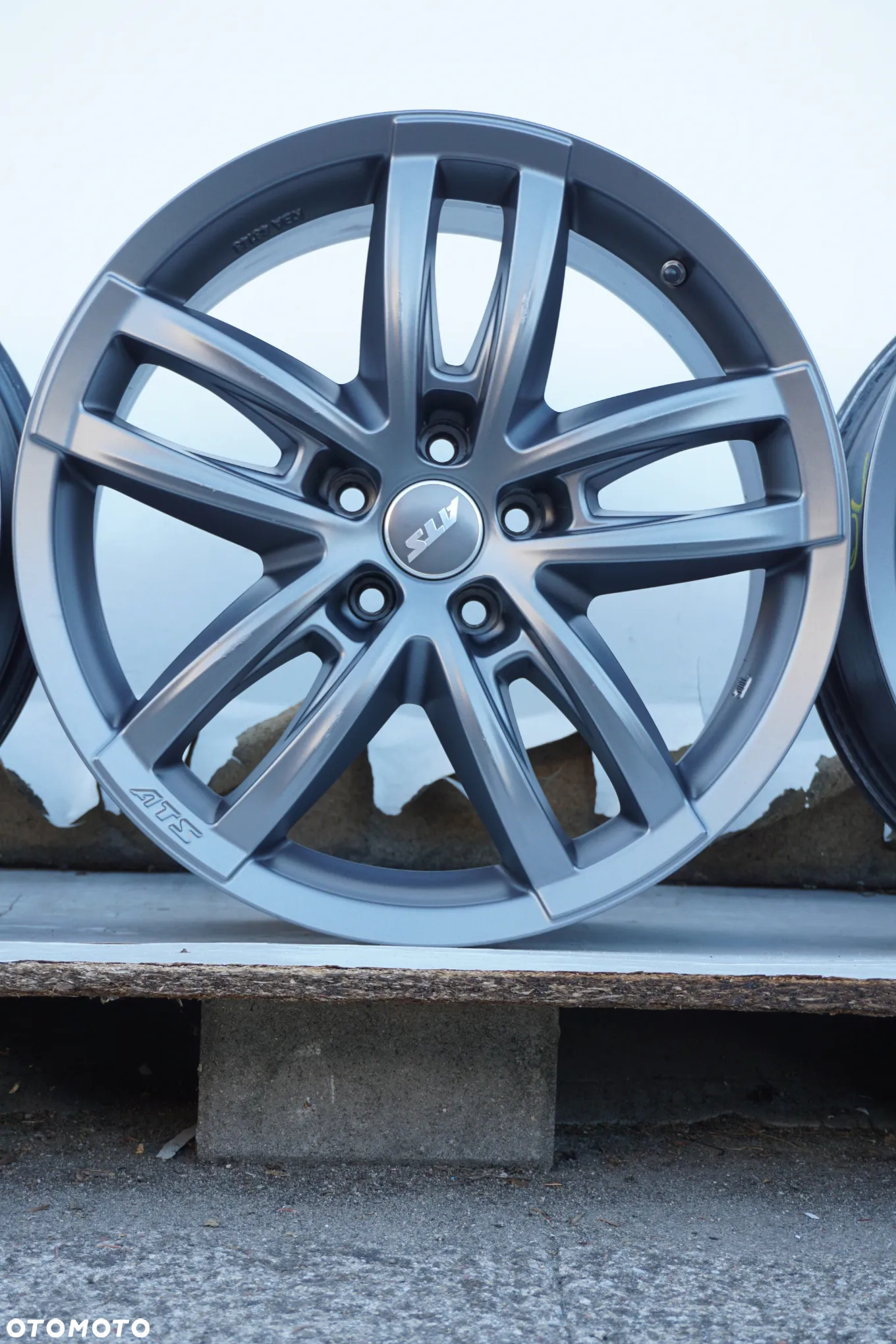 ATS 5x108 18 8,5J et48 stan bdb- - 4