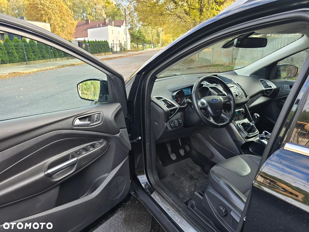 Ford Kuga - 9