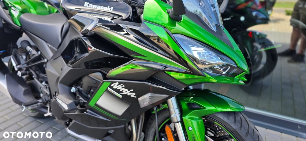 Kawasaki Ninja 1000 SX - 8