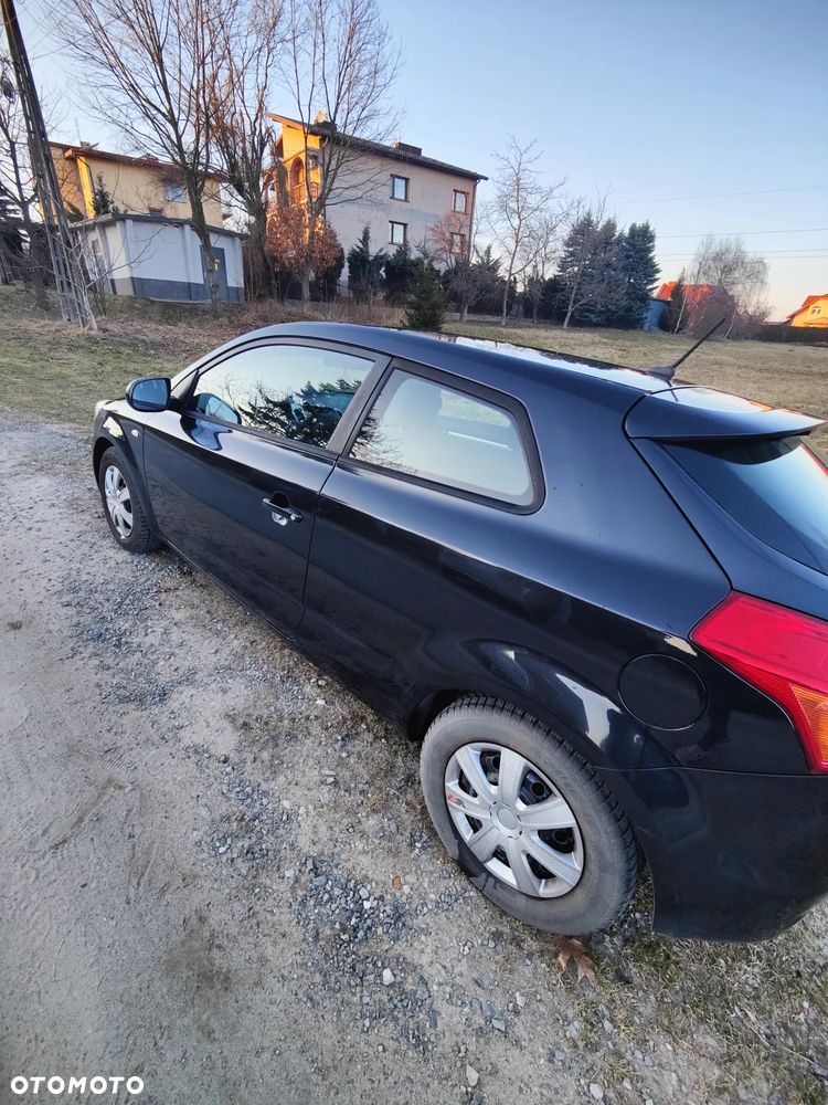 Kia ProCeed 1.6 crdi S - 16