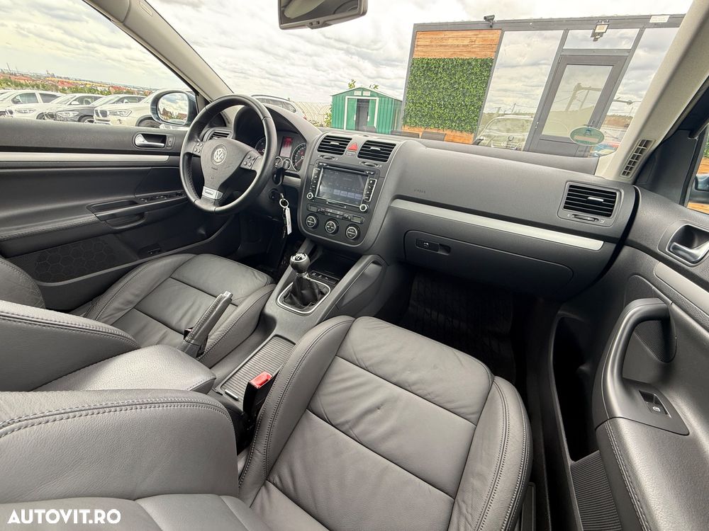 Volkswagen Jetta 2.0 TDI DPF Comfortline - 8