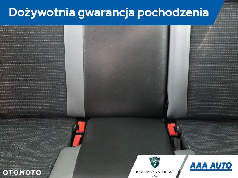 Renault Clio - 12