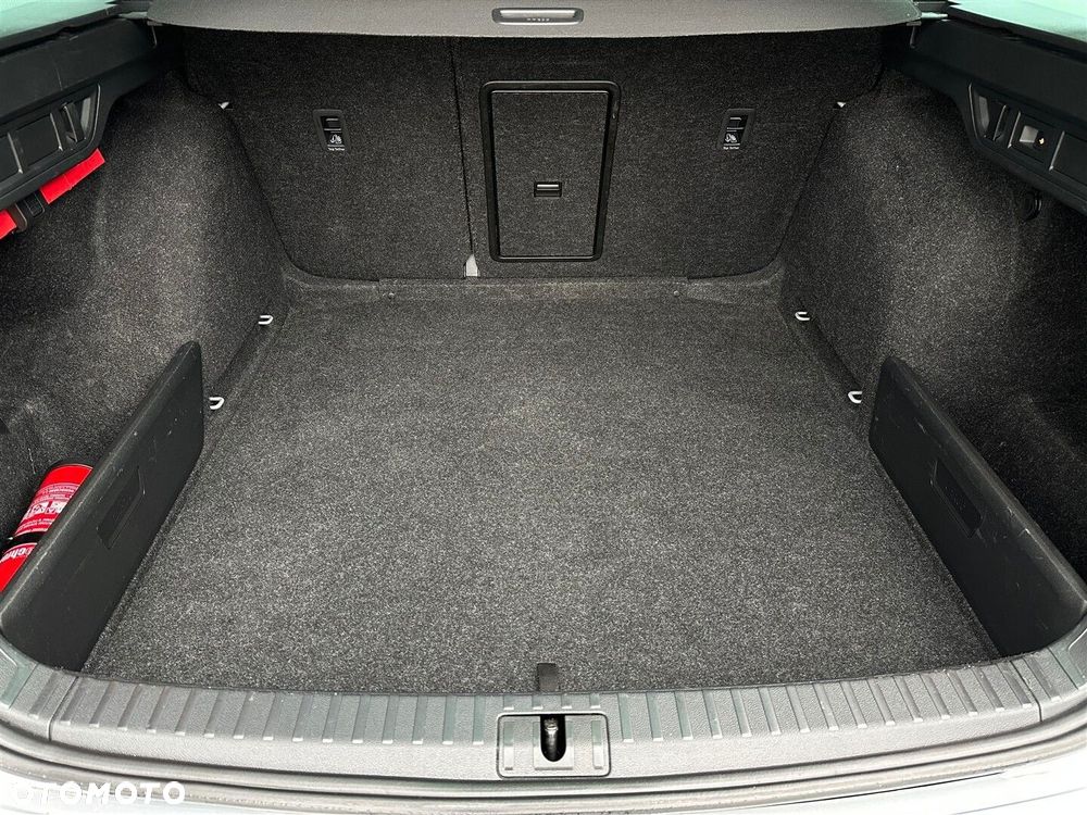 Skoda Octavia 1.5 TSI ACT Style - 8