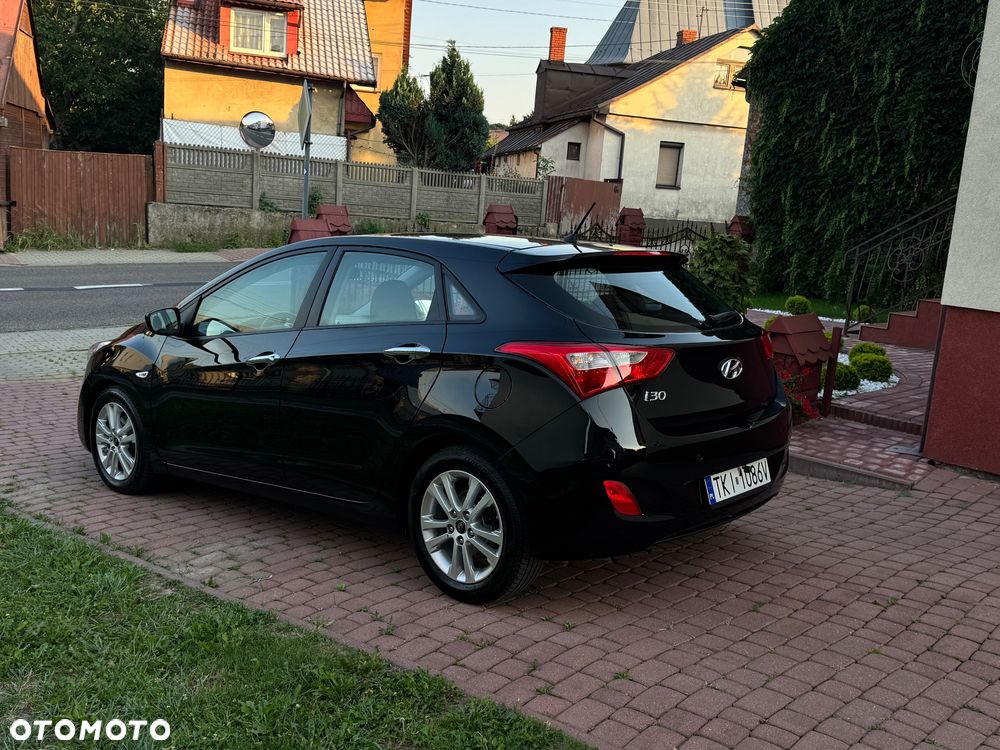 Hyundai i30 1.4 Passion - 3