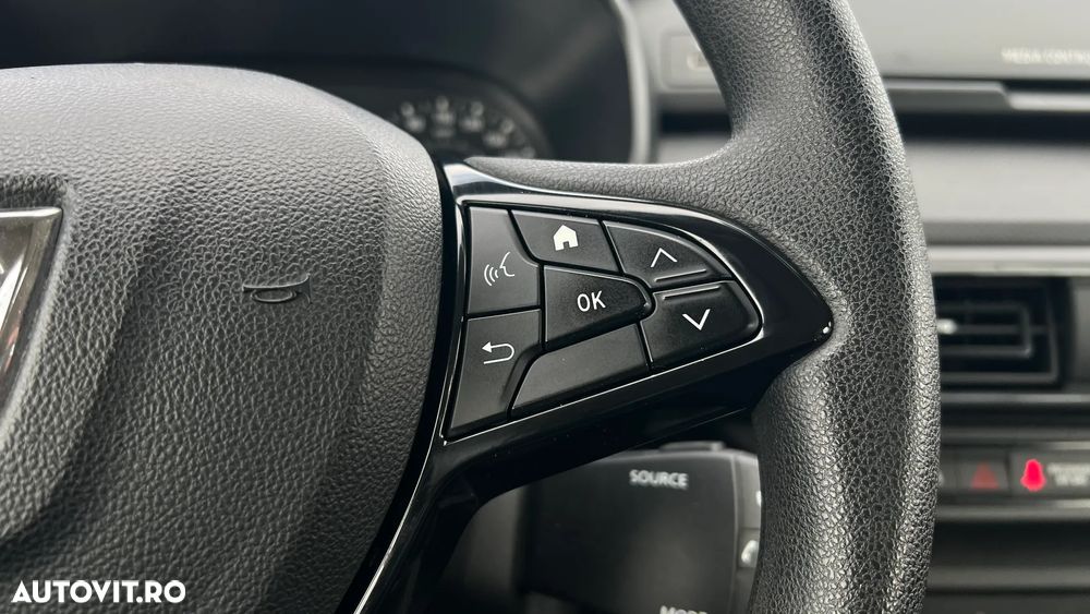 Dacia Logan TCe 90 MT6 Comfort - 12