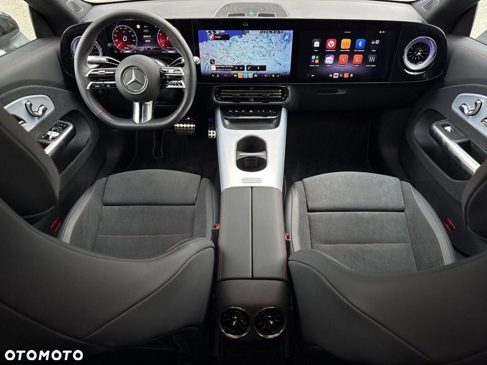 Mercedes-Benz CLA - 15