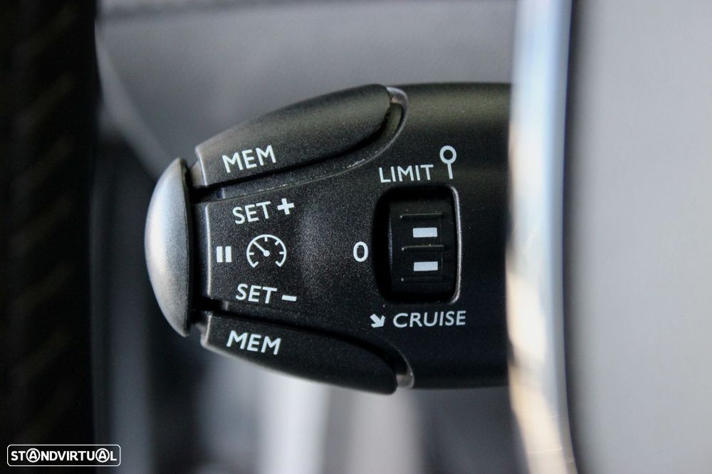 Peugeot 208 1.5 BlueHDi Active Pack - 15