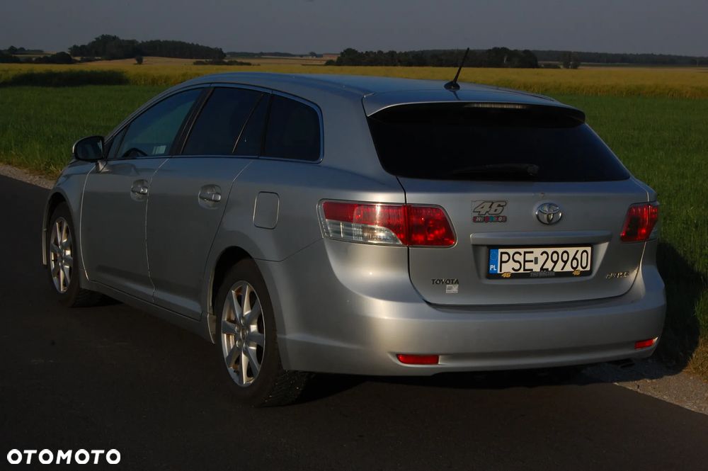 Toyota Avensis 2.0 D-4D Sol plus - 6