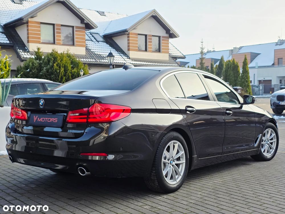 BMW Seria 5 520d Efficient Dynamics Edition Luxury Line - 37