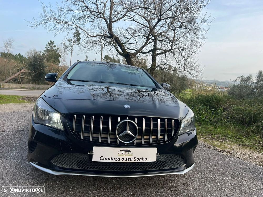 Mercedes-Benz CLA 180 d Shooting Brake AMG Line - 49