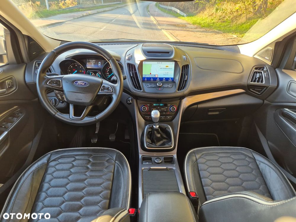 Ford Kuga Vignale 2.0 TDCi FWD - 15