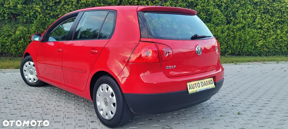 Volkswagen Golf - 36