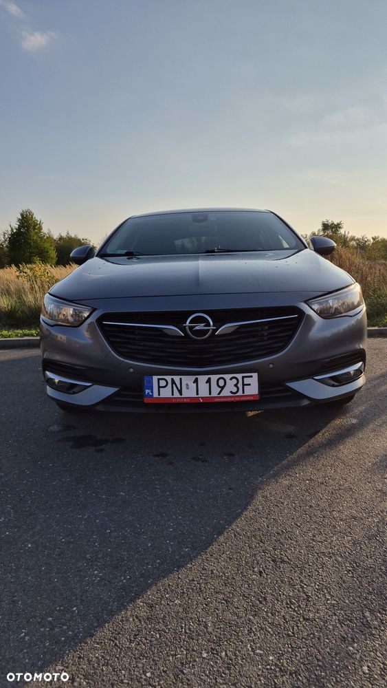 Opel Insignia - 35
