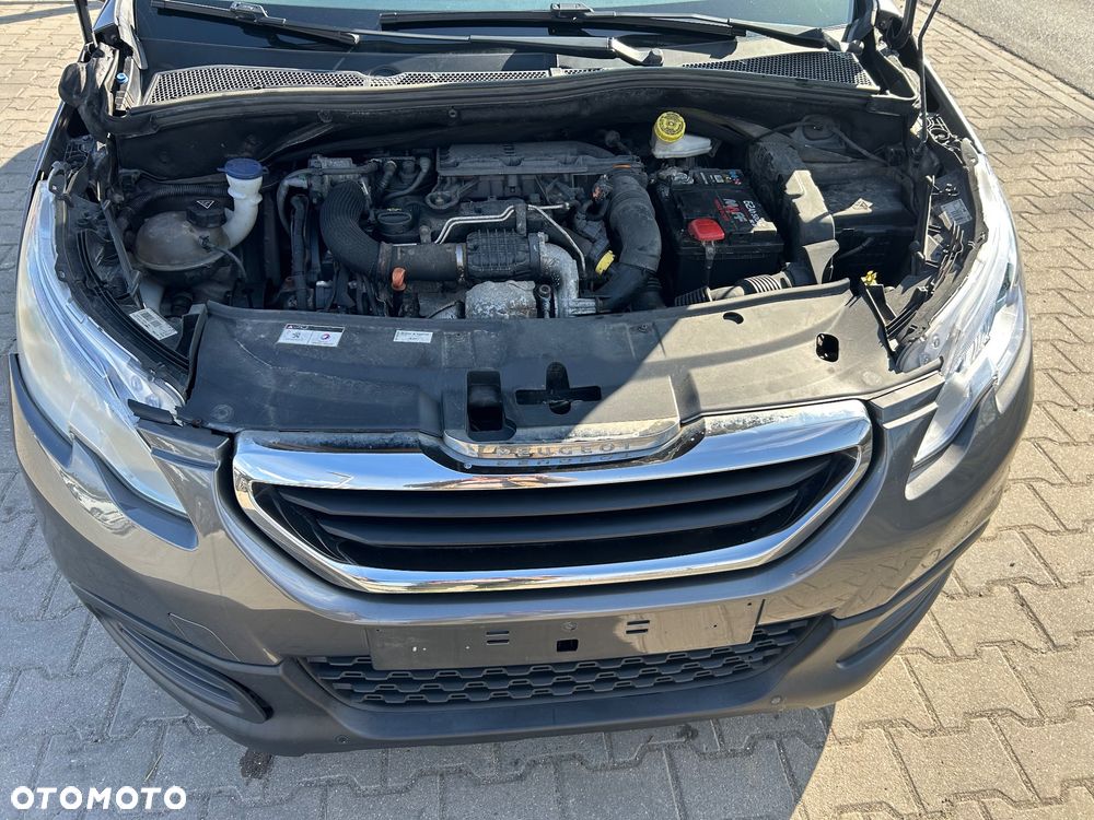 Peugeot 2008 - 5
