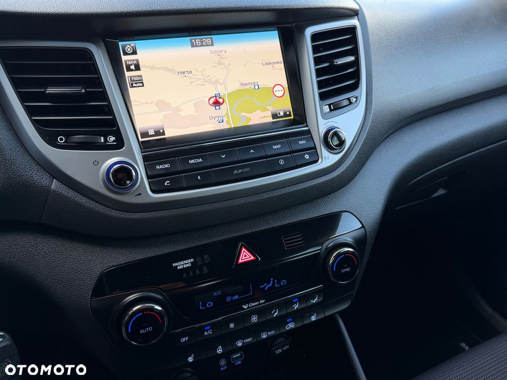 Hyundai Tucson 1.6 Turbo 4WD Intro Edition - 32