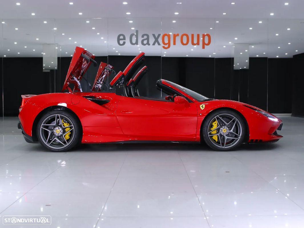 Ferrari F8 Tributo Spider - 4